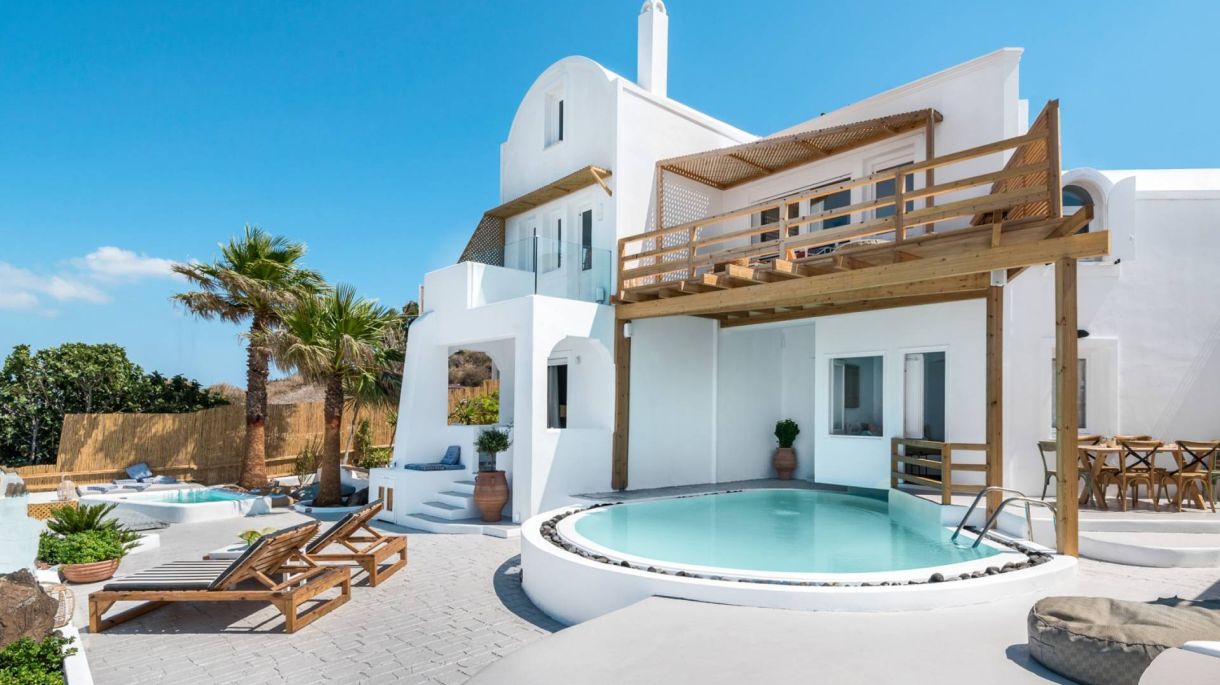 https://santorini.villas/wp-content/uploads/2023/03/Villa-Bianca-18-1.jpg thumbnail