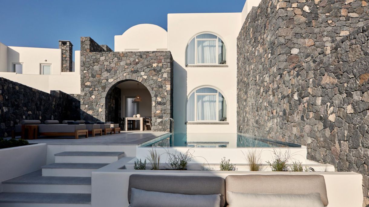 Aqua Retreat image 1