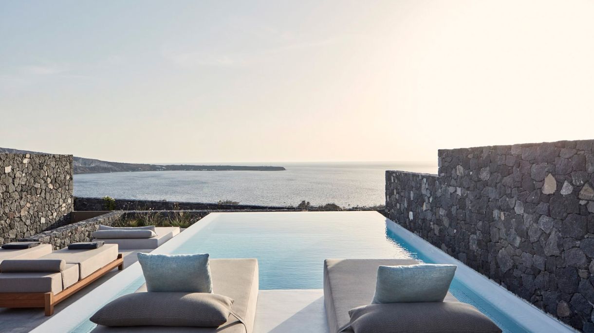 https://santorini.villas/wp-content/uploads/2023/07/Villa-Epitome-2-2.jpg thumbnail
