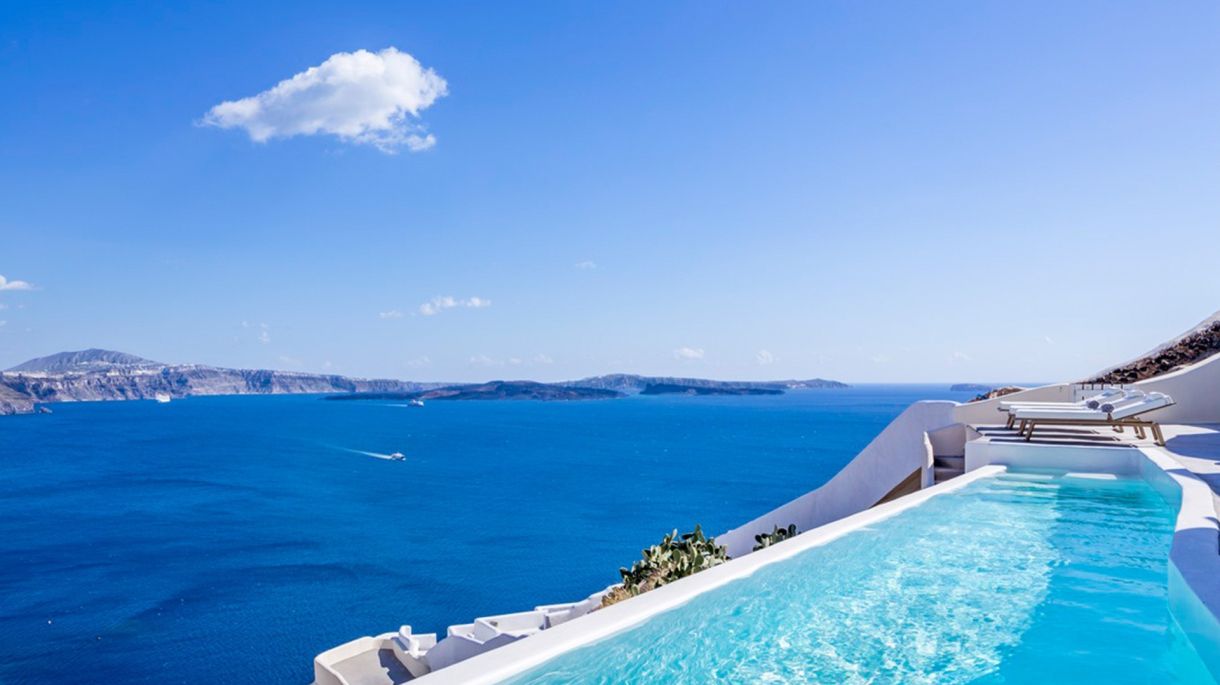https://santorini.villas/wp-content/uploads/2023/07/villa-canaves-oia-9.jpg thumbnail