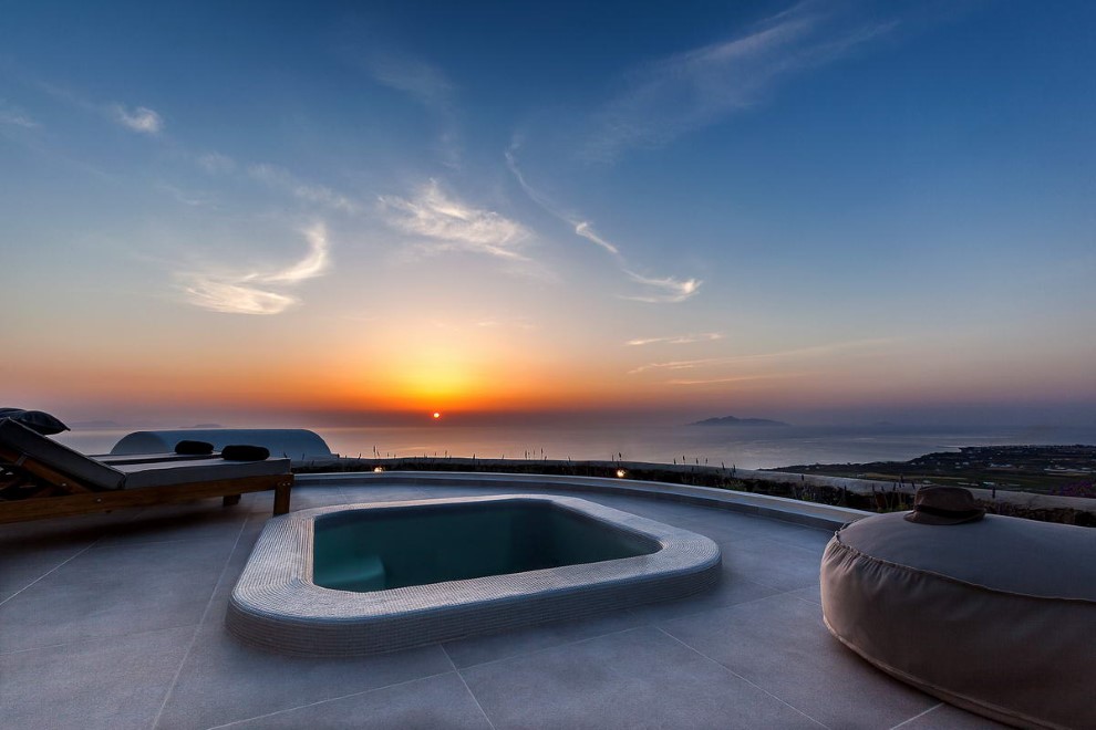 https://santorini.villas/wp-content/uploads/2023/08/Samtorini_Luxury_Villas-18.jpg thumbnail