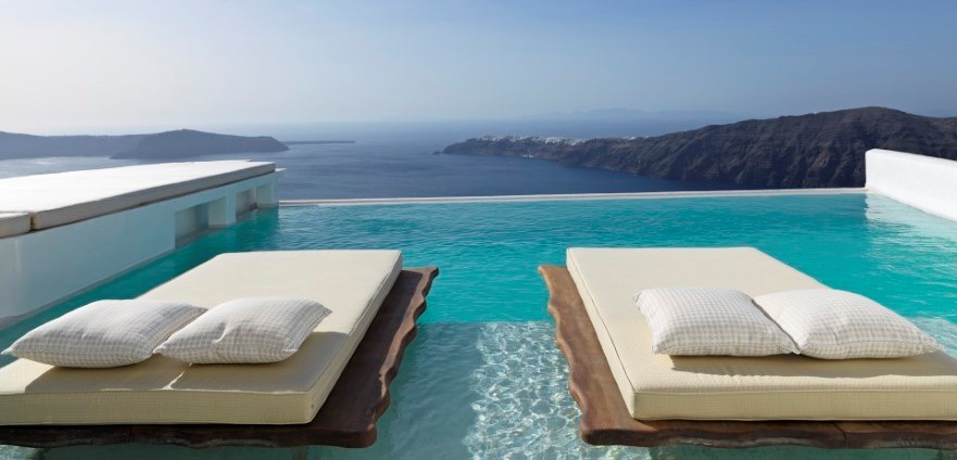 https://santorini.villas/wp-content/uploads/2023/08/Santorini_Luxury_Villas_MLV-1-50-1.jpg thumbnail