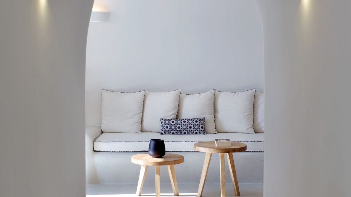 Vanilla White image 5